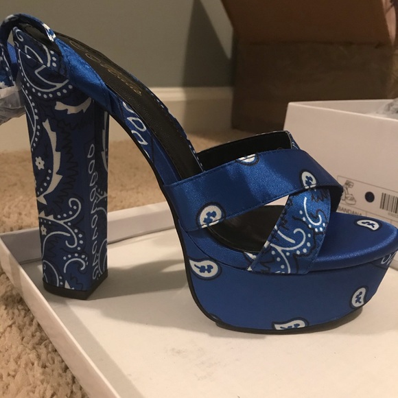 Blue bandana heel - Picture 5 of 5